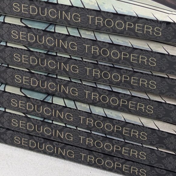 NWT DREAMS by Baci Lingerie Sheer Thigh High Stockings with Backseam (One Size) - Picture 8 of 8